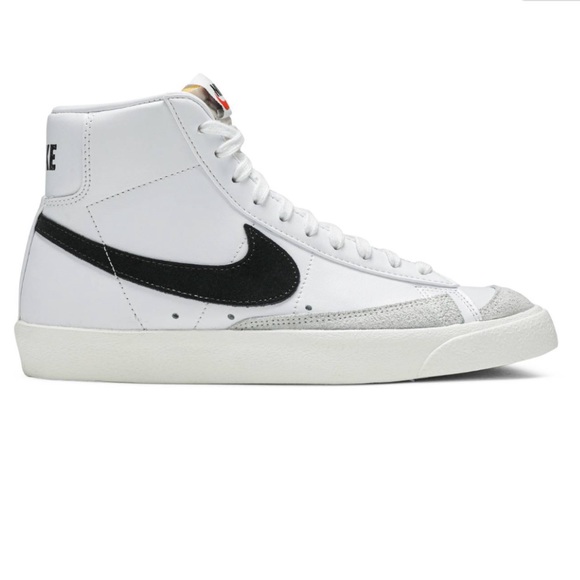 Nike Shoes - Nike blazer mid 77 women’s size 8